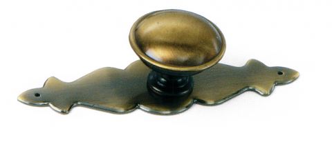 1-1/4" KNOB ANTIQUE BRASS